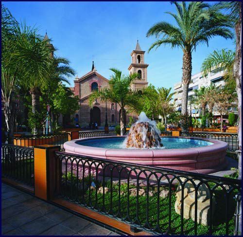 torrevieja-town-hall-square