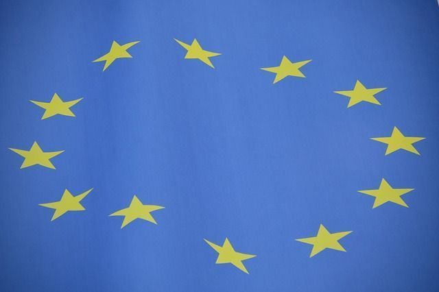 Moving to Spain from europe